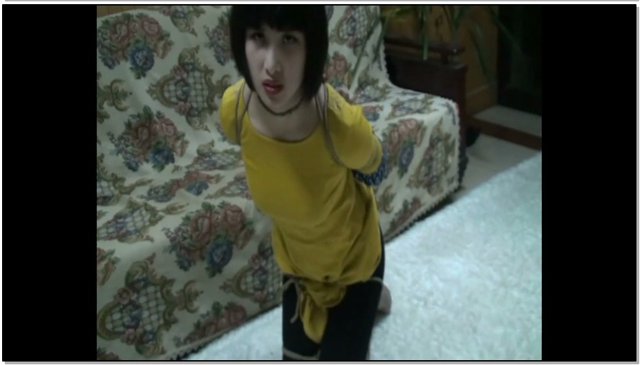 【逍遥】做家务的漂亮妞，做不好惩罚