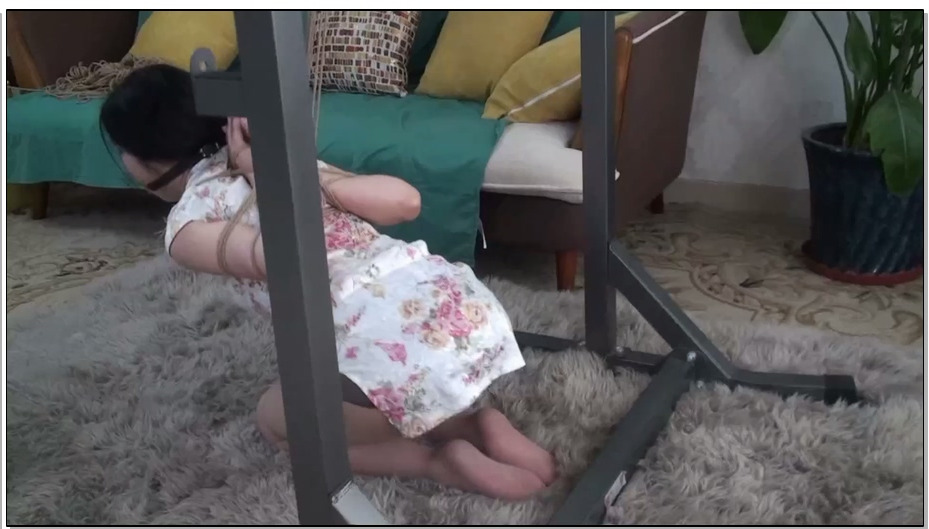 【逍遥】吴晗旗袍后手观音跪缚 打结股绳单脚吊 后高手极限驷马