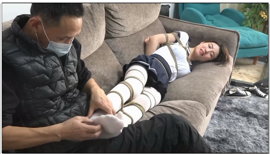 【逍遥】普信男的反击 下 普信男为了不坐牢只能忍痛把柳洋卖掉