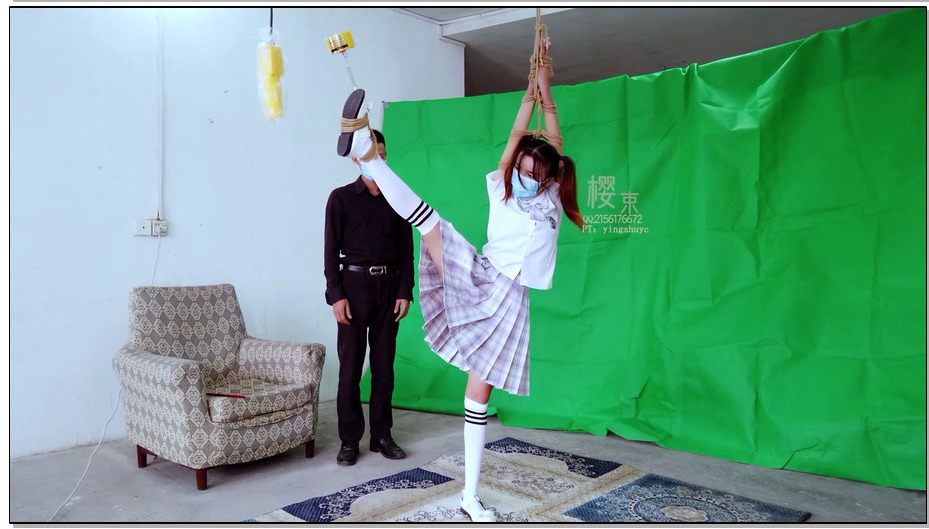 【樱束原创】莉莉出道片之吊脚TK 新人莉莉在校学生，因为有舞蹈基础，身体柔韧性非常…