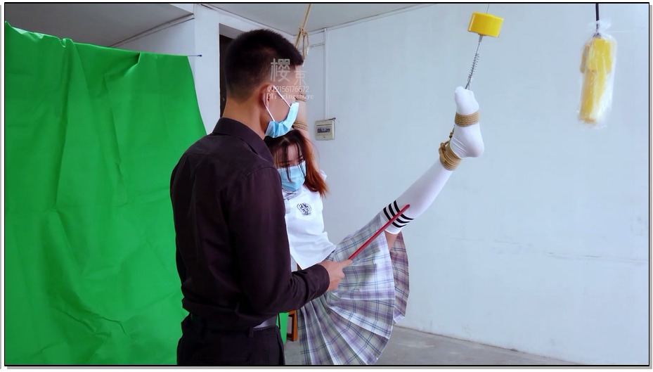 【樱束原创】莉莉出道片之吊脚TK 新人莉莉在校学生，因为有舞蹈基础，身体柔韧性非常…