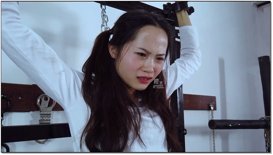 【樱束原创】高材生的压力-求助老师 潇雅是高材生成绩出众，但是学习压力非常大，于是…