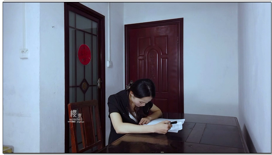 【樱束原创】女秘书的惩罚上 秘书萧雅因为项目做的不合格，被老板教训，让她带着玩具..