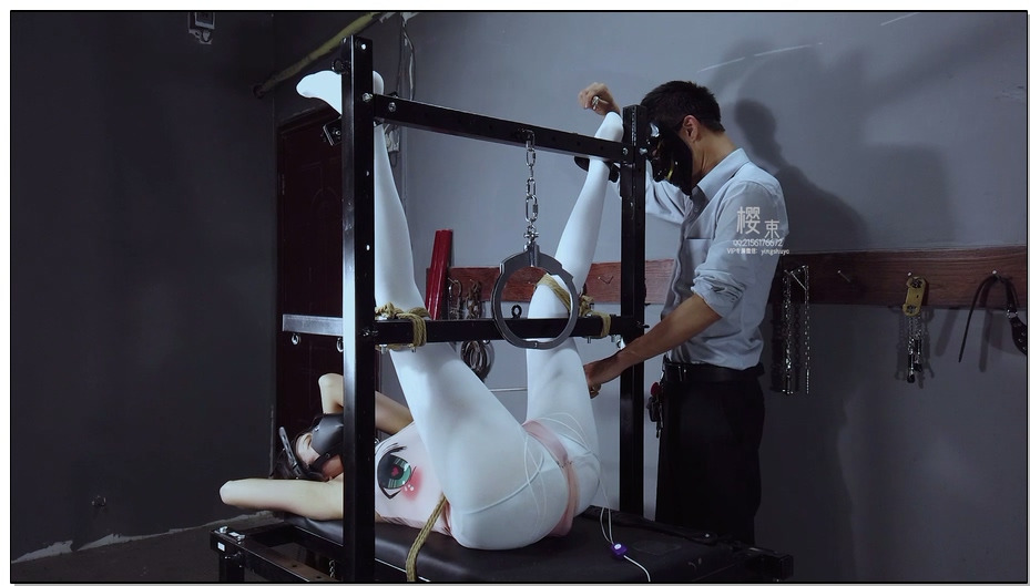 【樱束原创】汐洛养成计划-刑凳上的虐待下 汐洛圈养牢房，刑凳上固定捆绑，双脚固定强..