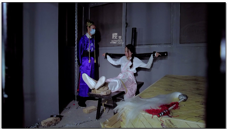 【樱束原创】吕四娘刺杀皇上被抓老虎凳审问 女侠吕四娘行刺皇上被抓关牢房，老虎登上..