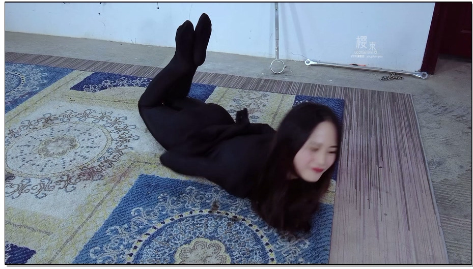 【樱束原创】魔术师的陷阱 女主被魔术师用娃娃施了魔术被强迫驷马绑起