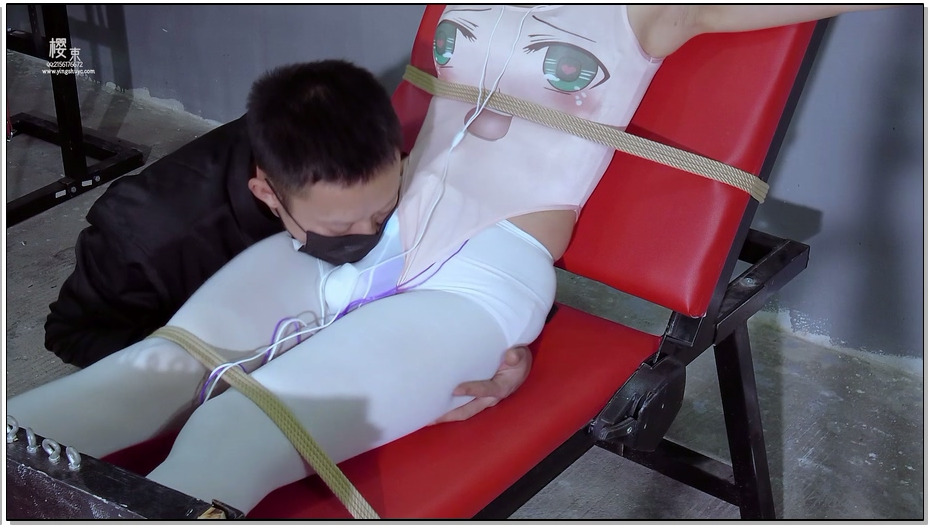 【樱束原创】盲盒第一季 模特都将蒙眼在众多刑具中随机抽取！模特自己也完全不知道自