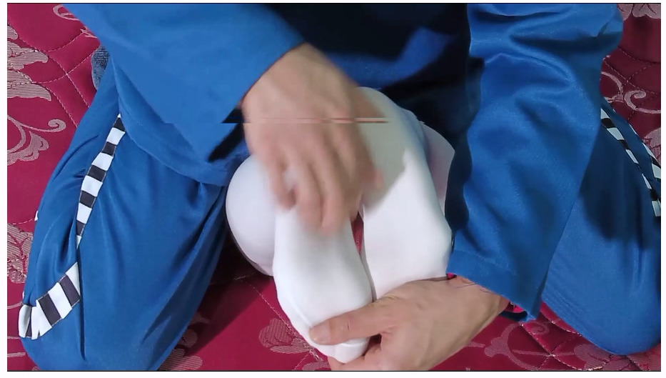 【樱束原创】两逃狱囚犯的猎物 新模芊雅首片！19岁可爱小姐姐皮肤白皙声音特别有撸感