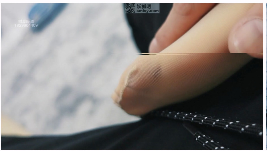 【树屋轻调】垂涎已久的女同事灵灵到家作客，肉丝学生装，下Yao迷晕