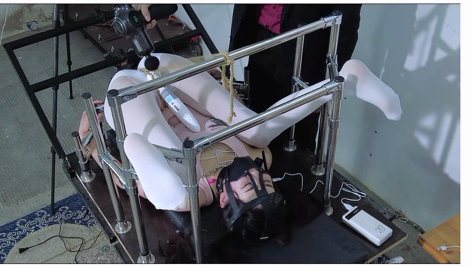 【樱束原创】型架惩罚夕洛 带圈养的夕洛出来放个风！将不听话的夕洛固定在型架上TK