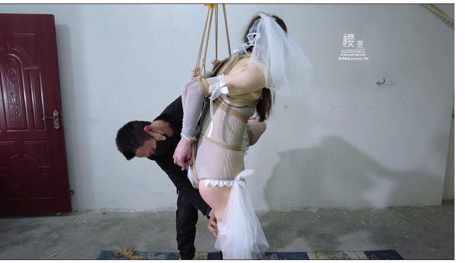 【樱束原创】花的嫁纱 新娘内空嫁纱调J！灰色网纱丝袜欧式直臂单脚吊！白色蕾丝丝带