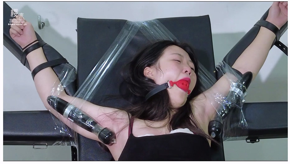 【樱束原创】是享受还是折磨 震到流泪喷水喷尿你有见过吗！你觉得这到底是刺激的享受