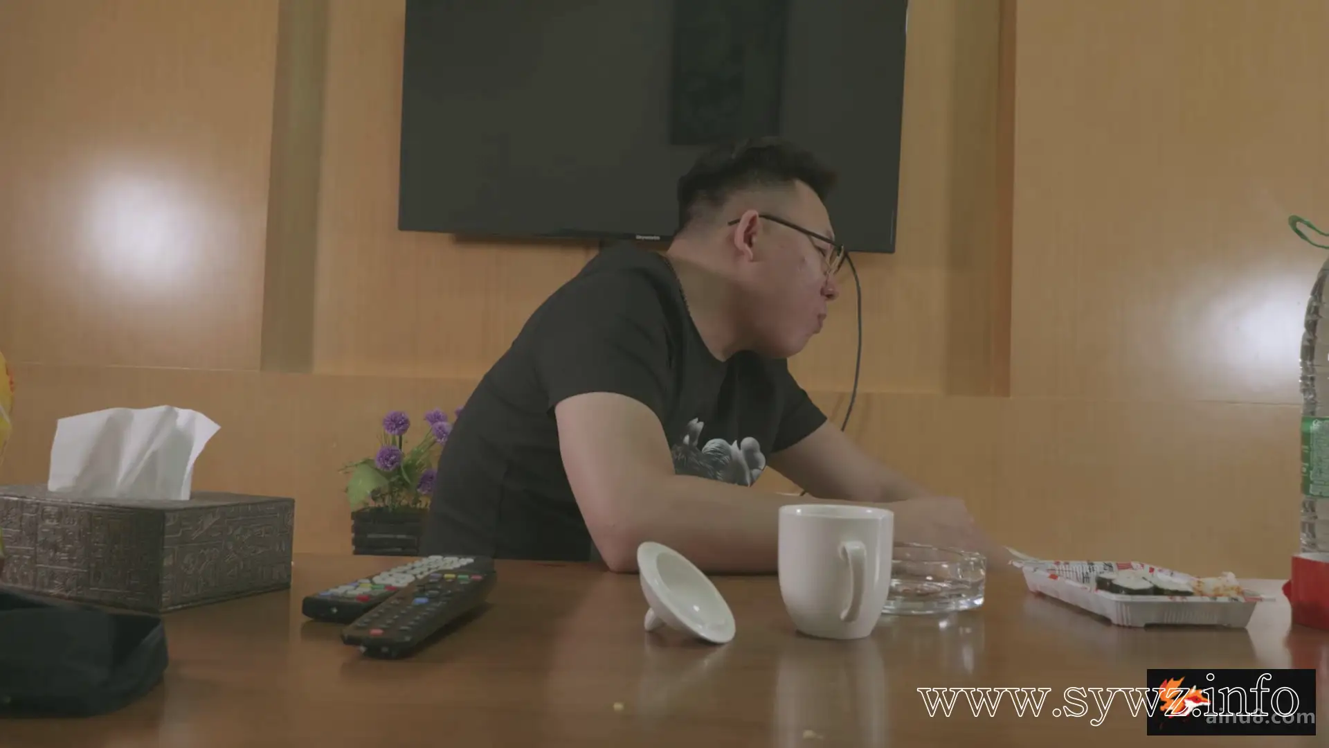 [4K映像]恶搞翻车实录上集：捆绑游戏忘锁门的代价，遭殃的可不止枕边人