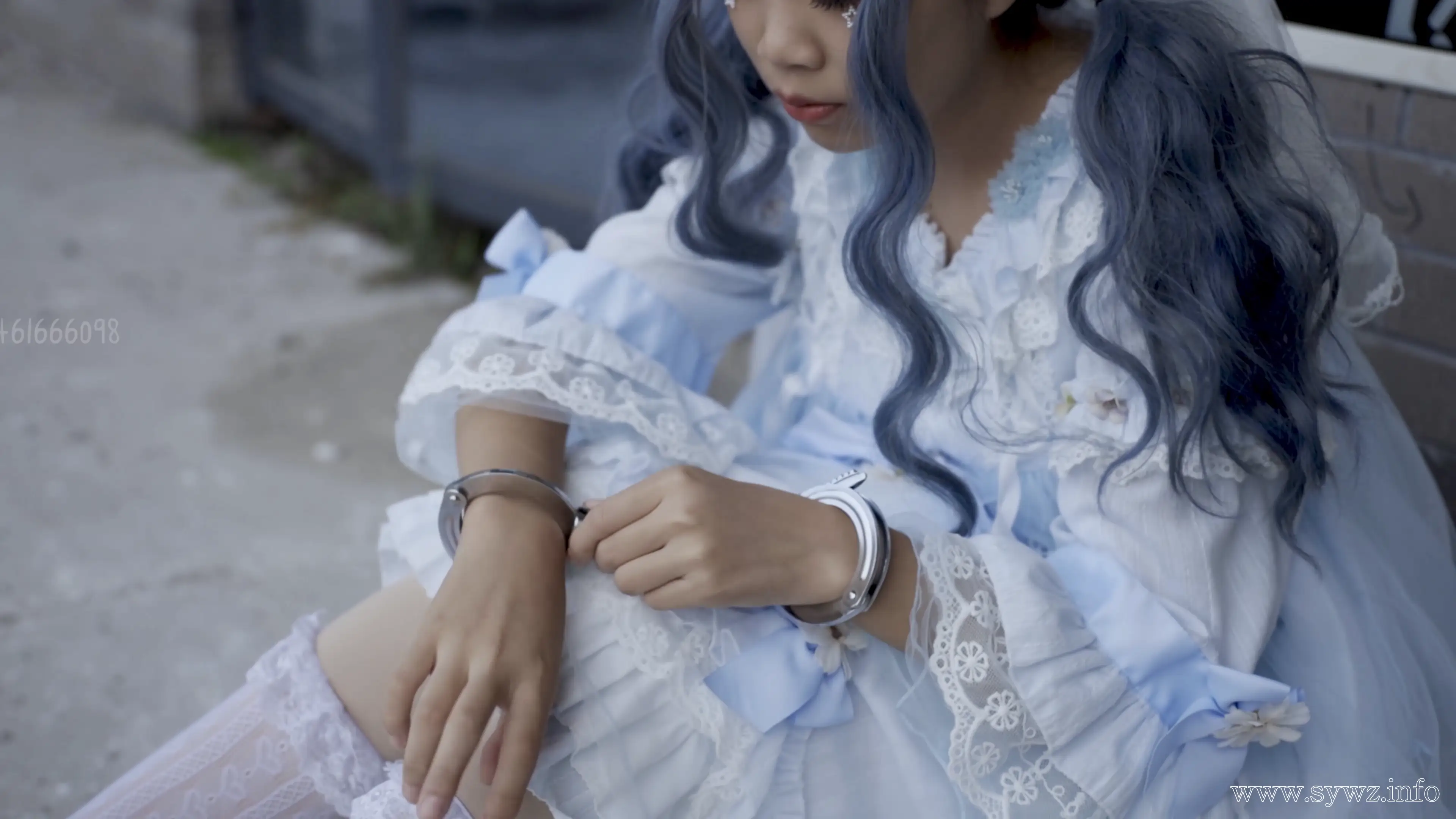 [4K映像]甜美Lolita少女酥酥的首次镣铐互动体验，会碰撞出怎样令人心跳的绳艺火花？