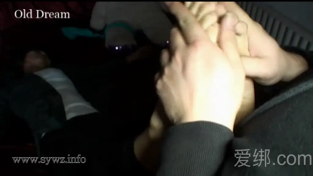 [老梦视觉]她踩着马靴扬起皮鞭，这个让他咬牙又上瘾的\'可恶婆娘\'，藏着怎样的绳艺秘密？
