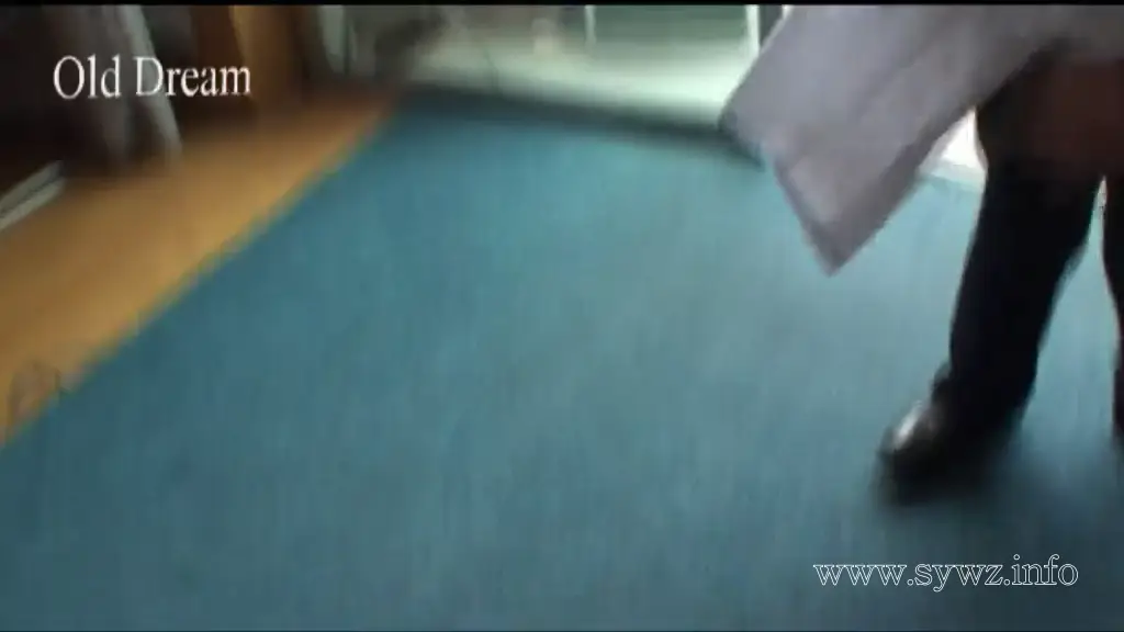 [老梦视觉]黑蕾丝裙裹缠的绳艺迷局，大长腿探案人如何解开密室里的隐秘绳结密码
