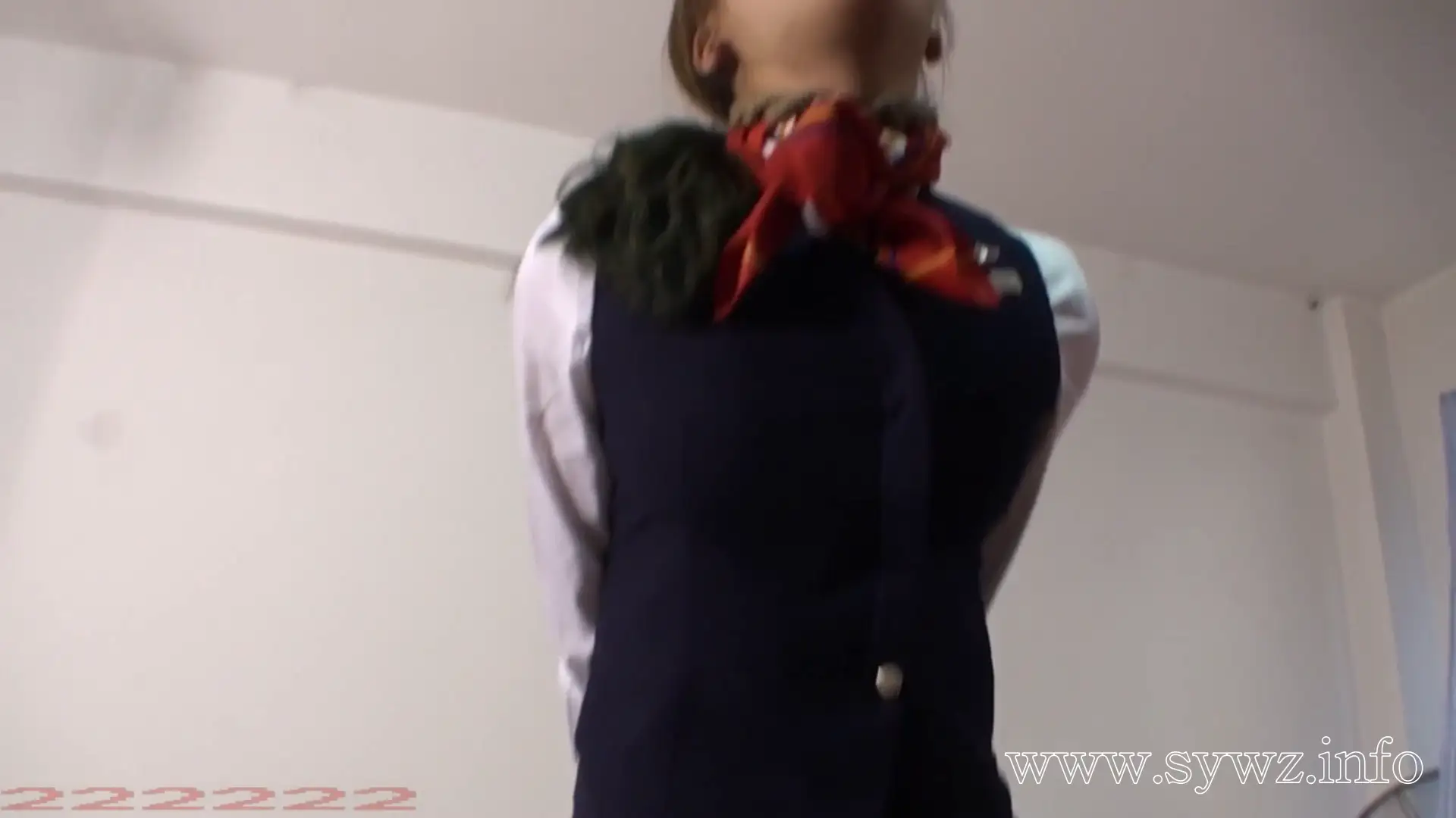 [老梦视觉]空难阴影下的隐秘审判，金金被绳艺束缚的每一秒都在诉说未说出口的真相