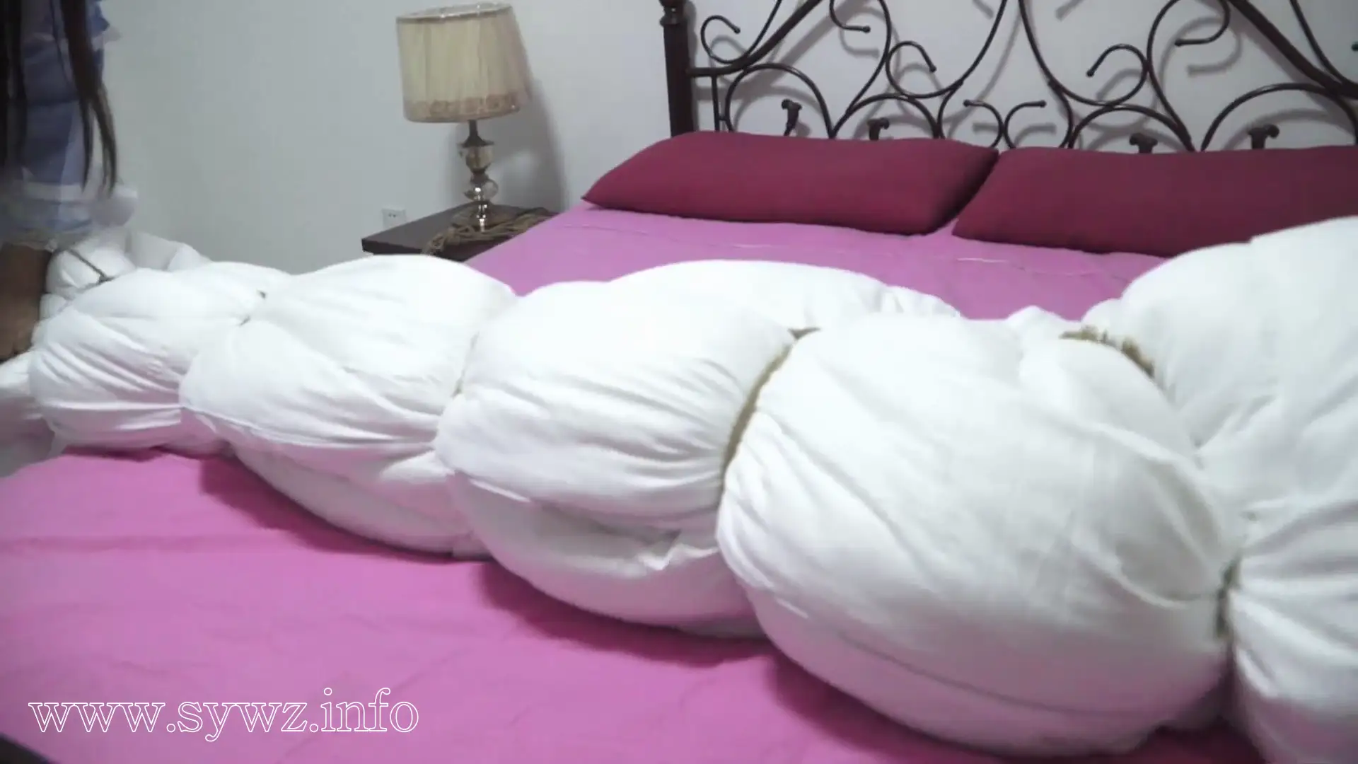 [老梦视觉]被单下的隐秘困局：李然王蕾主演的绳艺囚禁完整版全记录