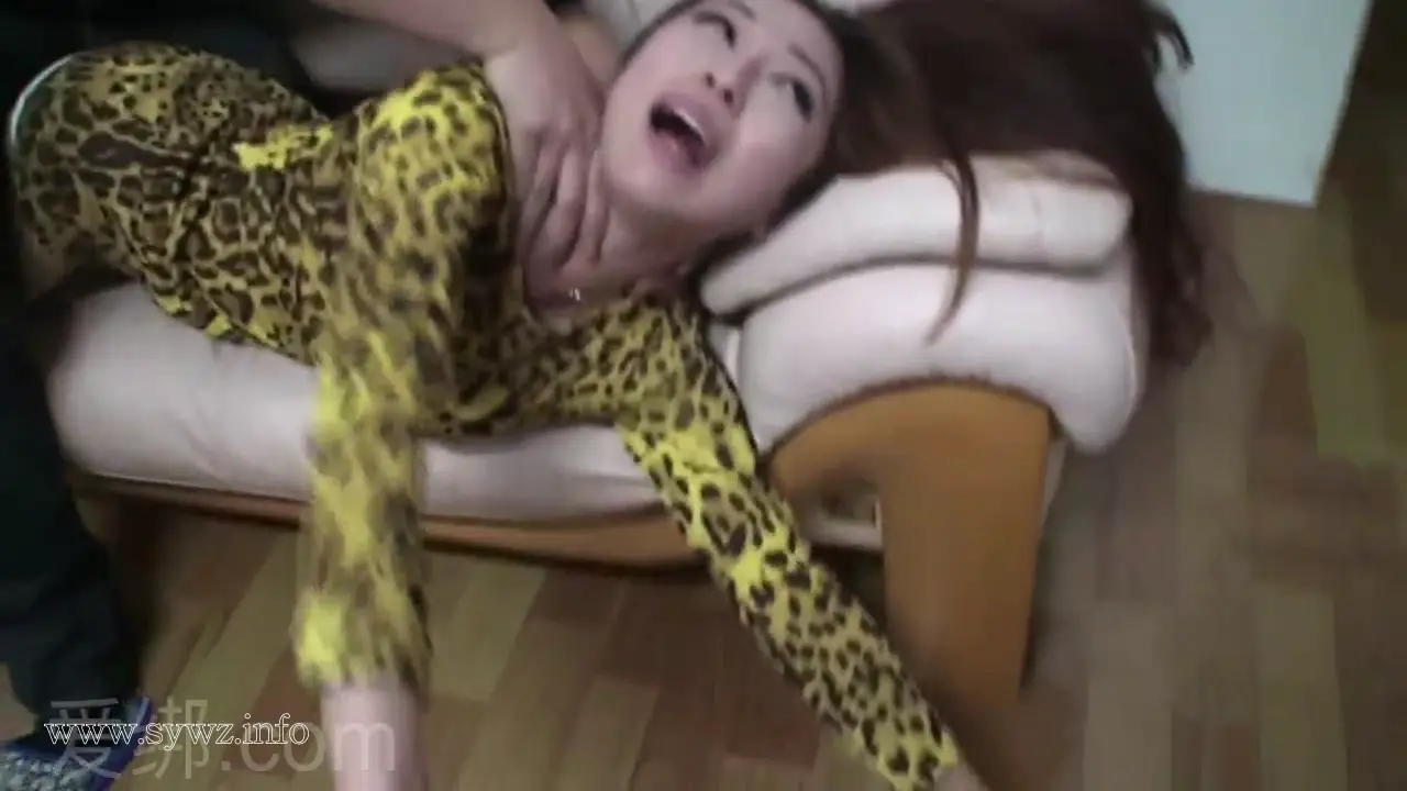 [老梦视觉]深夜加好友的\'罪恶网友\'，一场精心设计的绳艺局竟藏着十年前的秘密